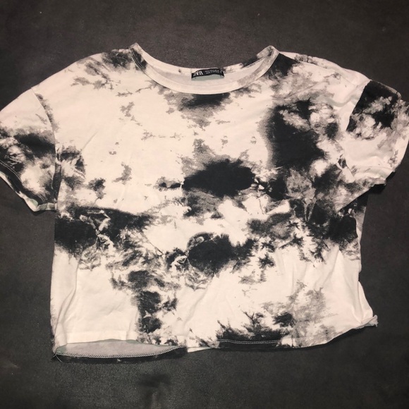Zara Tops - Zara Crop Top